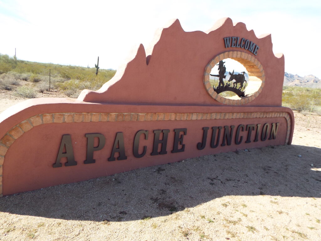 Apache Junction, AZ